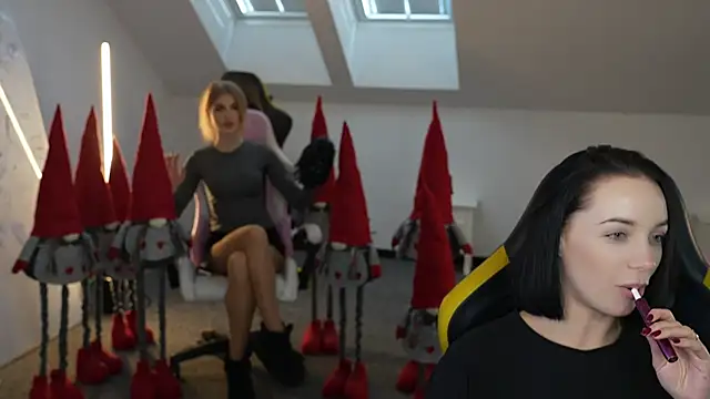 Snapshot of Stacy054 chatting on 11.06.25 Stacy054 online show from 11.06.25