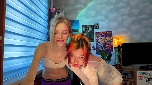 Snapshot of Evvie_Summn1 chatting on 02.10.25 Evvie Summn1 online show from 02.10.25