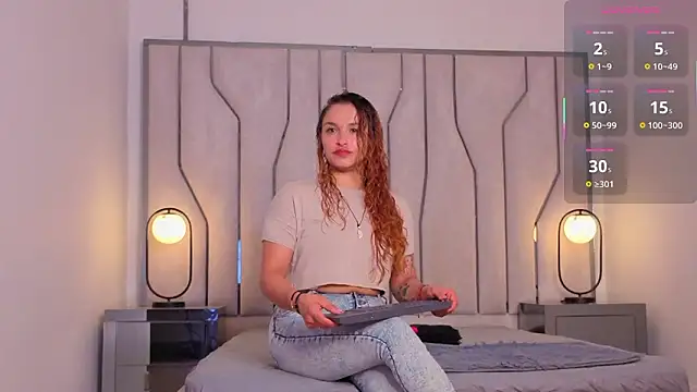 MAISE HILL1 online show from 03.14.26