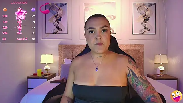 lyn adamns online show from 12.16.24