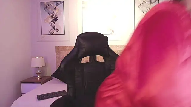 lyn adamns online show from 12.22.24