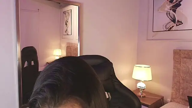 lyn adamns online show from 01.24.25