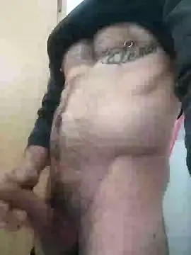 Snapshot of jonyfree1978 chatting on 02.01.25 jonyfree1978 online show from 02.01.25