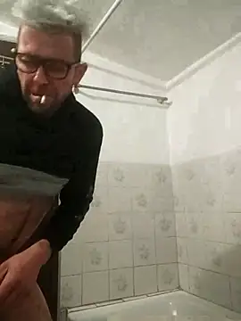 Snapshot of jonyfree1978 chatting on 02.19.25 jonyfree1978 online show from 02.19.25