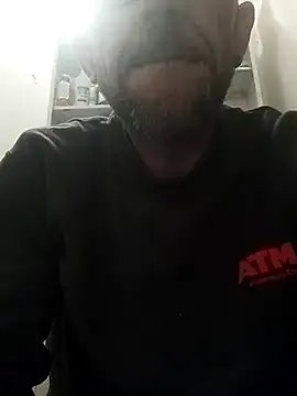 Snapshot of jonyfree1978 chatting on 02.23.25 jonyfree1978 online show from 02.23.25