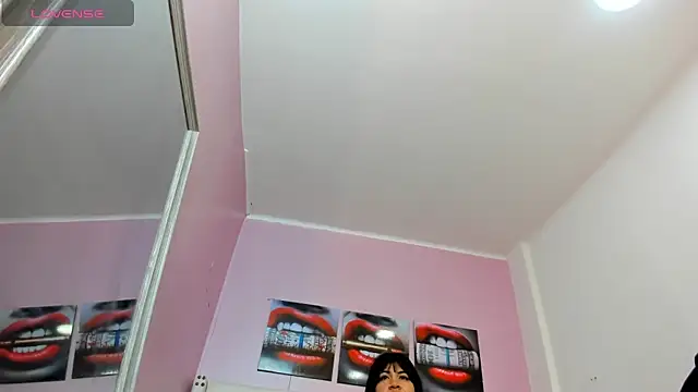 Snapshot of alice__tylor chatting on 03.11.25 alice tylor online show from 03.11.25