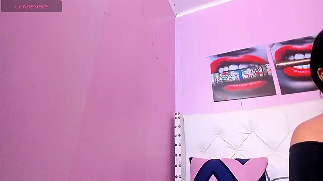 Snapshot of alice__tylor chatting on 03.17.25 alice tylor online show from 03.17.25