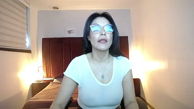 Zuzana21 online show from 12.28.24