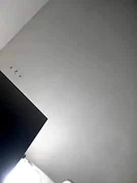 Snapshot of PandoraRider chatting on 10.31.25 PandoraRider online show from 10.31.25