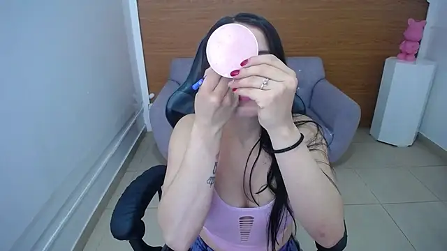 Chinatsu t online show from 09.26.25