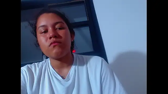 Snapshot of perverted_couple_- chatting on 03.22.25 perverted couple - online show from 03.22.25