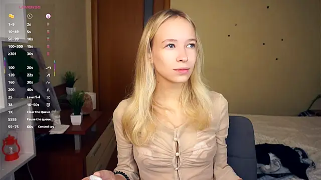 LynetBurby online show from 10.21.25