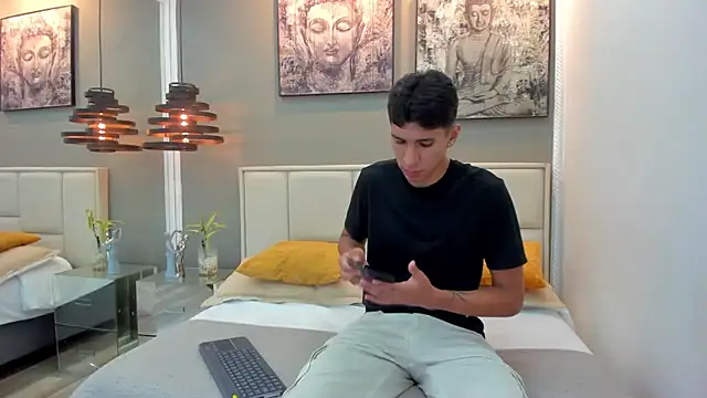 kieran derek online show from 11.15.25