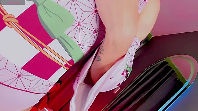 gatitavenecis online show from 12.29.24