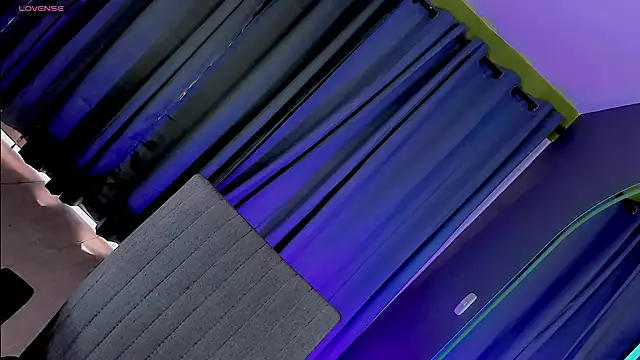 gatitavenecis online show from 02.04.25