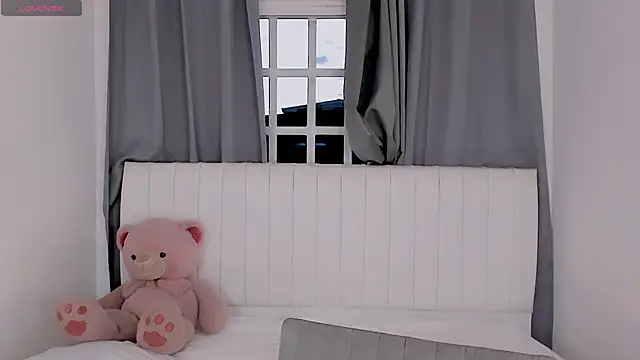 gatitavenecis online show from 09.13.25