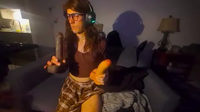 Brooooooke online show from 03.03.25
