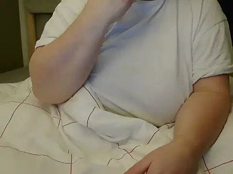 Snapshot of MarthaBriest chatting on 02.20.25 MarthaBriest online show from 02.20.25