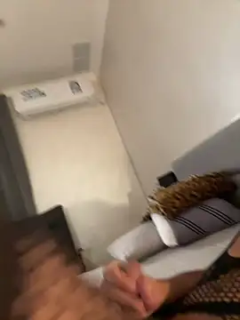 Snapshot of sameQ8 chatting on 11.06.25 sameQ8 online show from 11.06.25