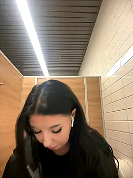 Snapshot of Tisha_Busty chatting on 11.11.25 Tisha Busty online show from 11.11.25