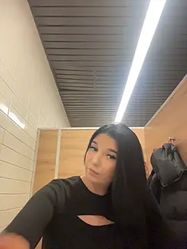 Snapshot of Tisha_Busty chatting on 11.26.25 Tisha Busty online show from 11.26.25