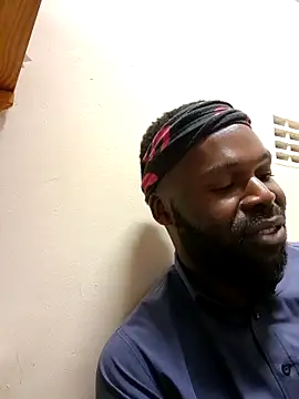 Snapshot of Touch_mysoul chatting on 09.13.25 Touch mysoul online show from 09.13.25