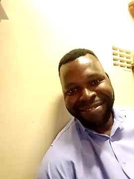 Snapshot of Touch_mysoul chatting on 09.18.25 Touch mysoul online show from 09.18.25