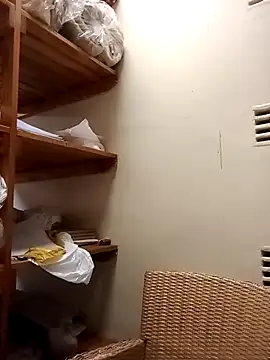 Snapshot of Touch_mysoul chatting on 10.29.25 Touch mysoul online show from 10.29.25