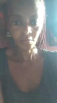 Snapshot of sweets_80 chatting on 12.27.24 sweets 80 online show from 12.27.24