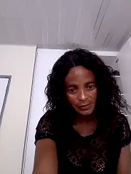 Snapshot of sweets_80 chatting on 11.17.25 sweets 80 online show from 11.17.25