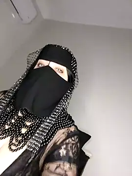 Snapshot of -Arab_milf- chatting on 02.02.25 -Arab milf- online show from 02.02.25