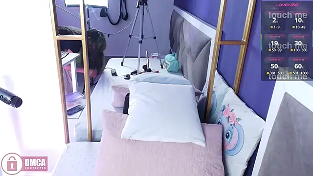 brigiitte rohan online show from 03.23.25