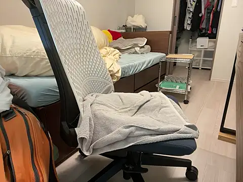 Snapshot of loinclothgay chatting on 12.16.24 loinclothgay online show from 12.16.24