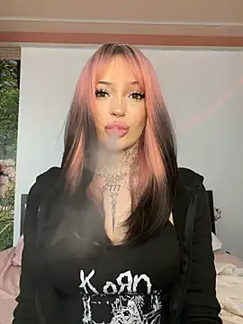 madelinexx online show from 03.25.26