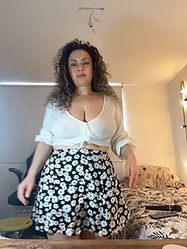 Elizabeth Dupont online show from 09.15.25