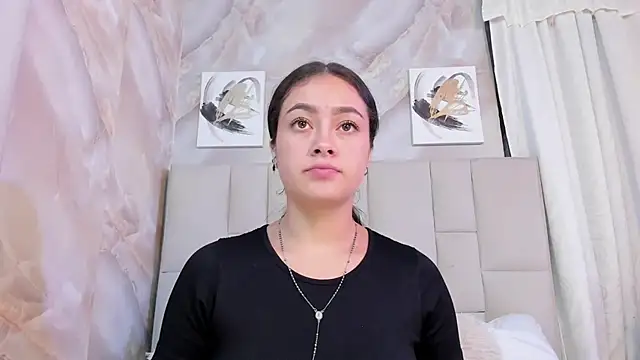 Jaslyn  Smith online show from 02.03.26