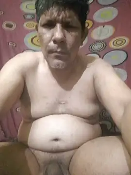 Snapshot of Berachiell_01 chatting on 10.25.25 Berachiell 01 online show from 10.25.25