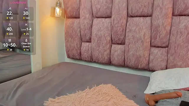 britanny-collyns online show from 05.13.26