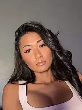 thai-dreamgirl online show from 12.05.25