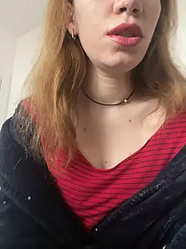 Snapshot of EvaRush chatting on 03.14.25 EvaRush online show from 03.14.25