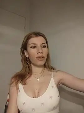 EvaRush online show from 04.01.26