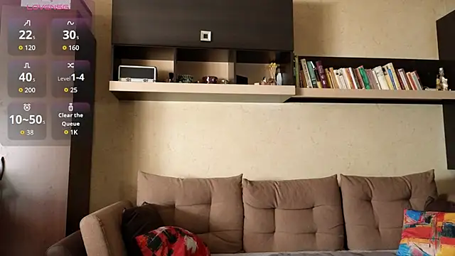 NinaNovalicious online show from 10.23.25