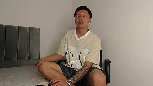 alex-lover online show from 01.28.25