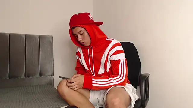 alex-lover online show from 02.05.25