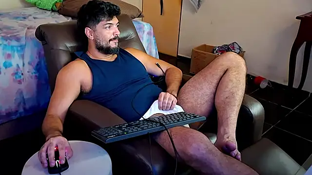 Snapshot of LUH133 chatting on 02.07.26 LUH133 online show from 02.07.26