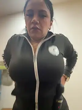 Milff parkerrr online show from 01.15.25