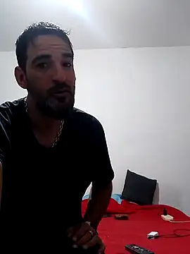 Snapshot of max_max22 chatting on 10.13.25 max max22 online show from 10.13.25