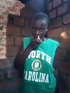 Black juicy24 online show from 11.12.25