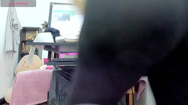 Snapshot of Dalia_20 chatting on 03.15.25 Dalia 20 online show from 03.15.25