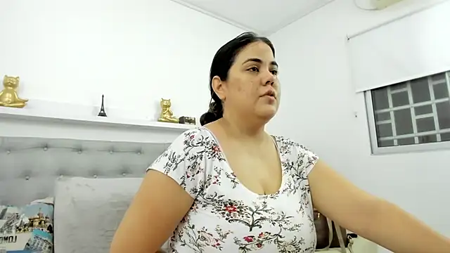 Snapshot of Dalia_20 chatting on 09.20.25 Dalia 20 online show from 09.20.25